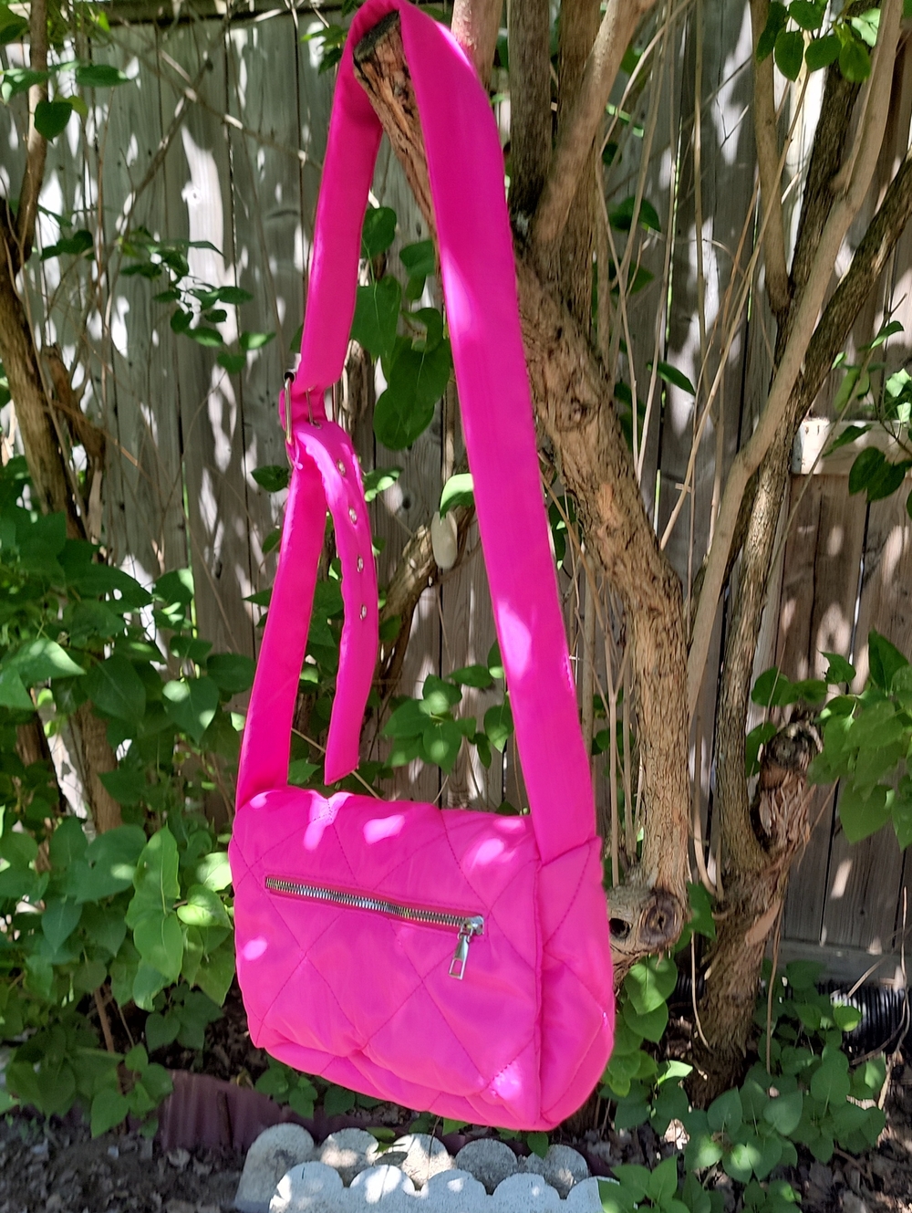 Stylish Pink Quilted Shoulder Bag New Without Tags 🩷